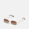Pier One Unisex - Lunettes De Soleil - Gold-Coloured -Pier One 3f81d0c4dc6f4ff49ea3fc6d1fd9fad6