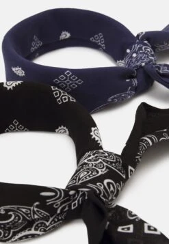 Pier One Unisex - Foulard - Black/Blue/Red -Pier One 66e168c6722f4bf0af91d5df654b1082